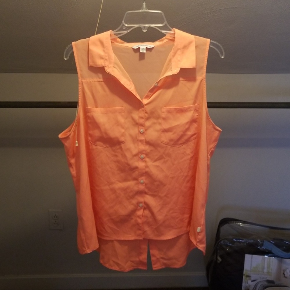 AMERICAN EAGLE NEON ORANGE COLLARD BUTTON DOWN